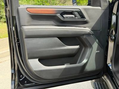 2025 GMC Yukon XL - Photo 27