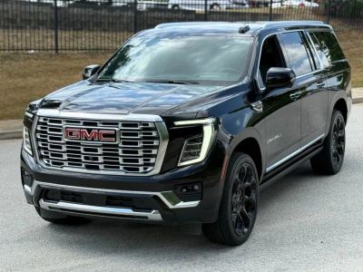 2025 GMC Yukon XL - Photo 15