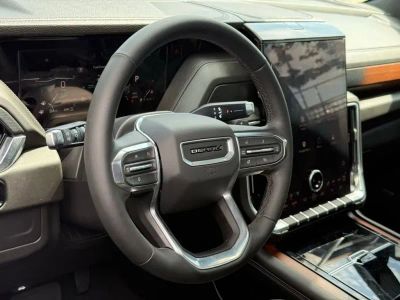 2025 GMC Yukon XL - Photo 25