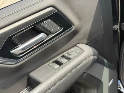 2025 GMC Yukon XL - Photo 28