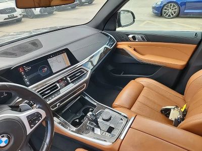 2021 BMW X5 — engine compartment view