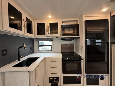 2026 Forest River RV Grand Surveyor - Photo 10