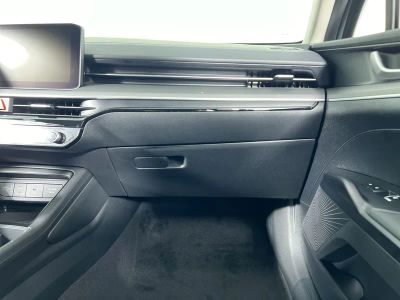2026 Kia K5 — photo 34 view