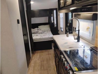 2022 Forest River RV Cherokee Grey Wolf - Photo 21