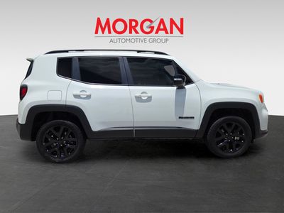 2023 Jeep Renegade - Photo 2