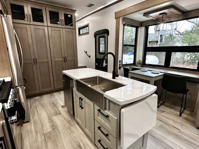 2026 Kz Rv Durango G384MSQ - Photo 20
