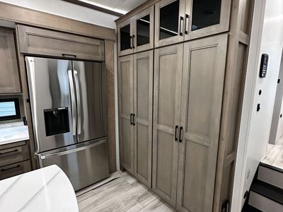 2026 Kz Rv Durango G384MSQ - Photo 8