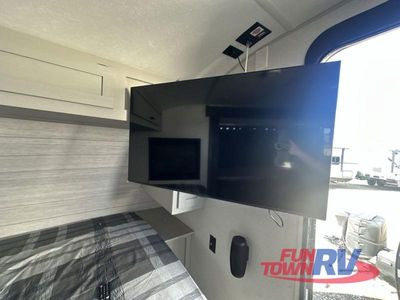 2022 Forest River RV Salem FSX - Photo 19