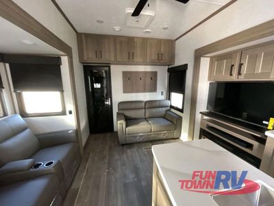 2025 KZ Durango - Photo 25