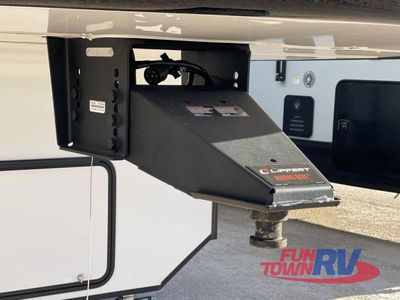 2025 KZ Durango - Photo 4