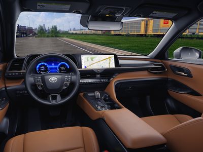 2026 Toyota Crown Signia - Photo 19