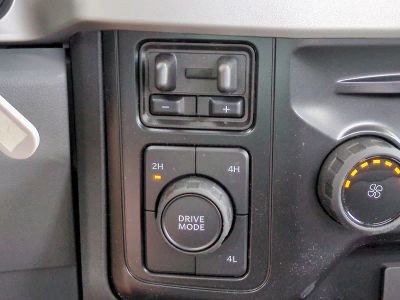 2026 Ford F-350SD — photo 20 view