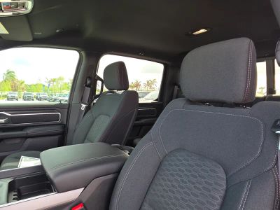 2026 Ram 1500 — photo 11 view