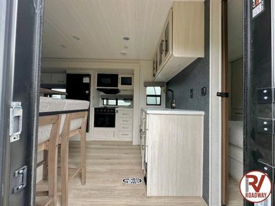 2026 Forest River RV Surveyor Legend — photo 9 view