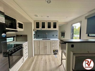 2026 Forest River RV Surveyor Legend — photo 13 view