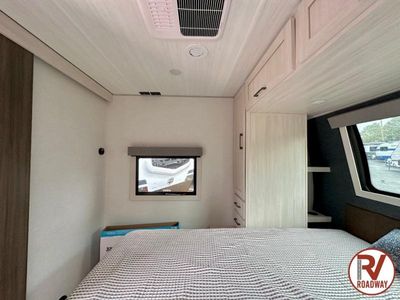 2026 Forest River RV Surveyor Legend — photo 32 view