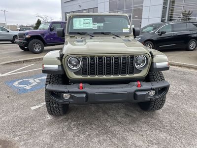 2026 Jeep Gladiator — photo 9 view