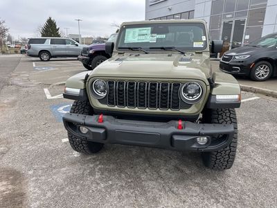 2026 Jeep Gladiator — photo 8 view