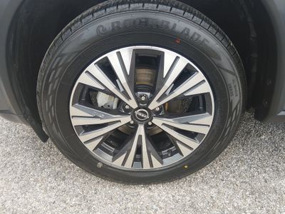 2023 Nissan Rogue - Photo 10