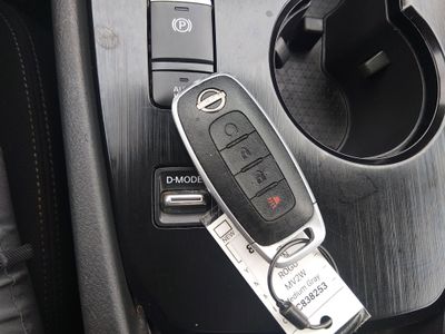 2023 Nissan Rogue - Photo 15