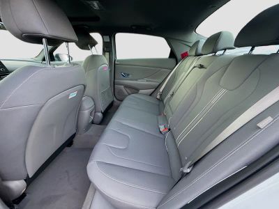 2026 Hyundai ELANTRA — photo 17 view