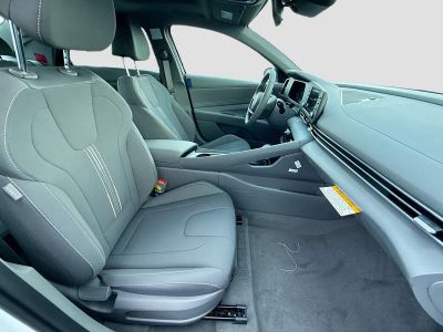 2026 Hyundai ELANTRA — photo 20 view