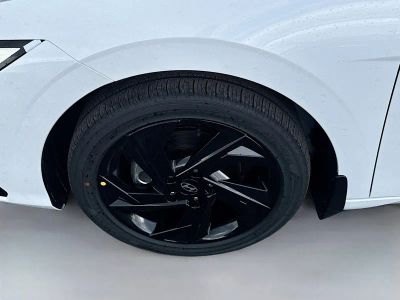 2026 Hyundai ELANTRA — photo 23 view
