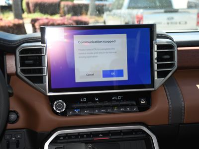 2026 Toyota Tundra i-FORCE MAX — photo 10 view