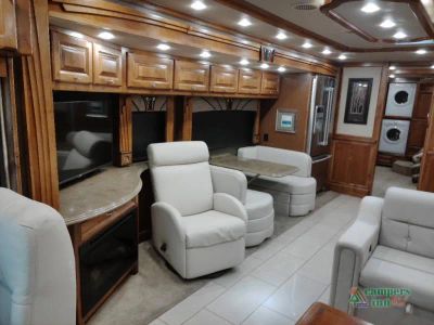 2016 Tiffin Motorhomes Phaeton — photo 50 view