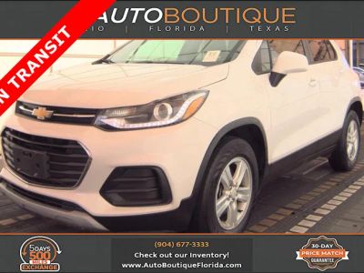 2022 Chevrolet Trax LT in Iridescent Pearl Tricoat — front three-quarter view