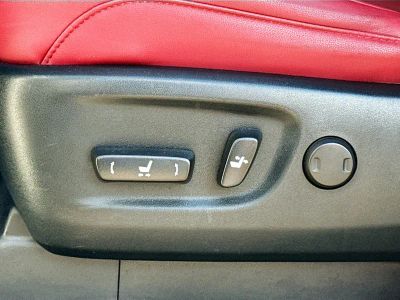 2023 Lexus GX — photo 25 view