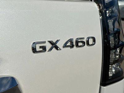 2023 Lexus GX — photo 12 view