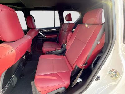 2023 Lexus GX — photo 21 view