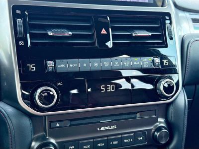 2023 Lexus GX — photo 33 view