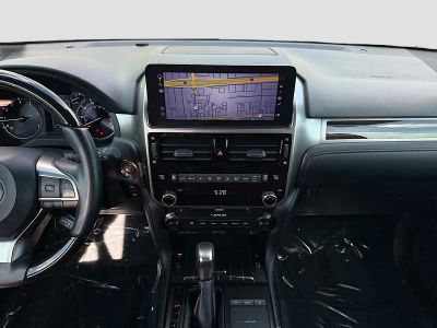 2023 Lexus GX — photo 18 view
