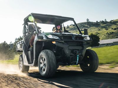 2026 CFMOTO UForce 1000 - Photo 8
