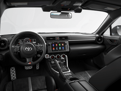2026 Toyota GR86 - Photo 5