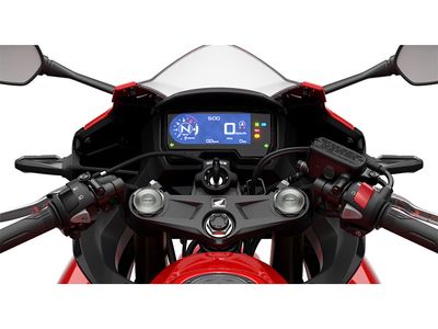 2025 Honda CBR500R - Photo 13