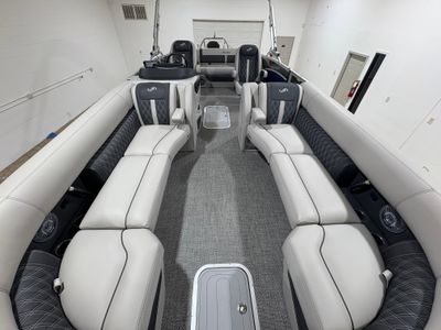 2026 Barletta Lusso L25UC - Photo 15
