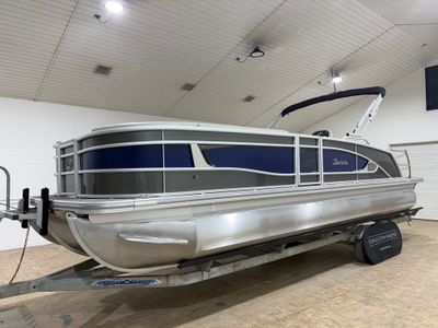 2026 Barletta Lusso L25UC - Photo 8