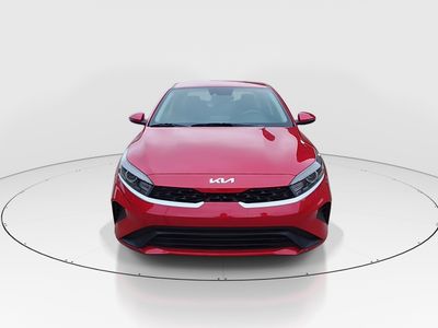 2023 Kia Forte - Photo 2
