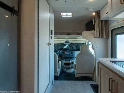 2026 Thor Motor Coach Chateau - Photo 4