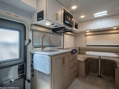 2026 Thor Motor Coach Chateau - Photo 14