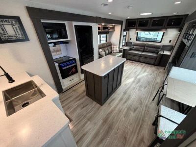 2026 Venture RV SportTrek Touring Edition — side profile view
