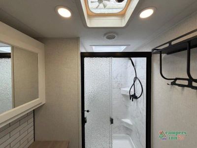 2026 Venture RV SportTrek Touring Edition — photo 31 view