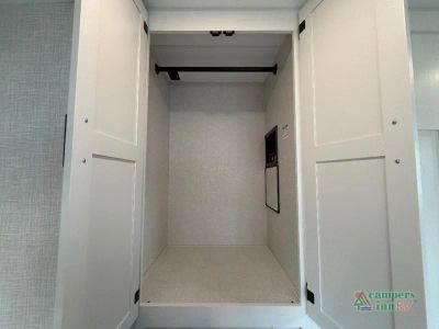 2026 Venture RV SportTrek Touring Edition — photo 41 view