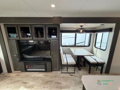 2026 Venture RV SportTrek Touring Edition — photo 11 view