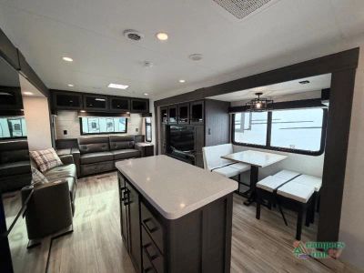 2026 Venture RV SportTrek Touring Edition — photo 10 view