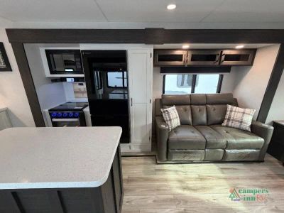 2026 Venture RV SportTrek Touring Edition — photo 17 view