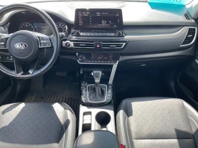 2021 Kia Seltos — photo 13 view